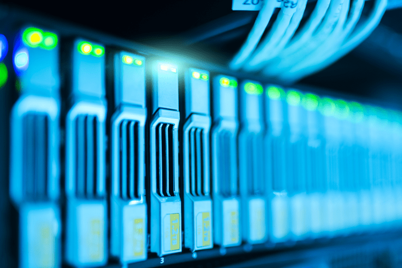 Internet of Things (IoT) 3 IOT 1